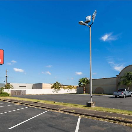 Econo Lodge Baytown Exterior foto