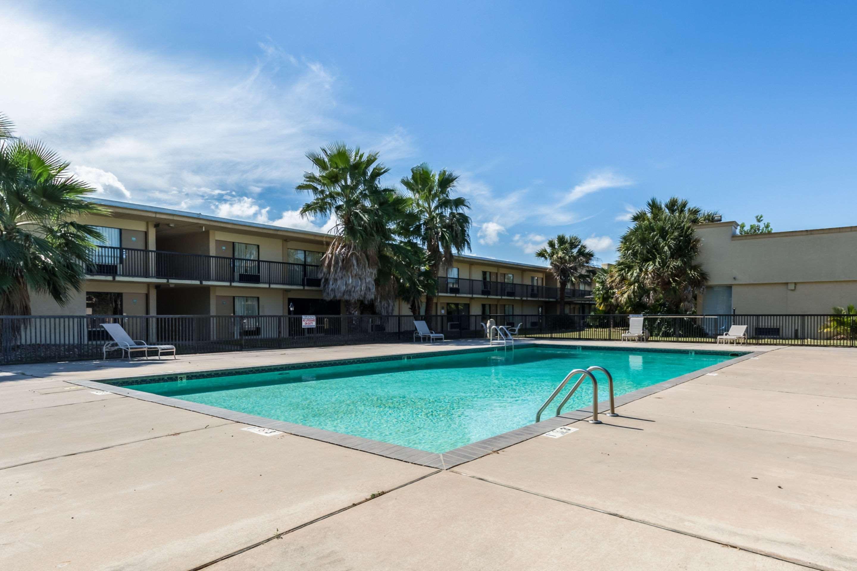 Econo Lodge Baytown Exterior foto